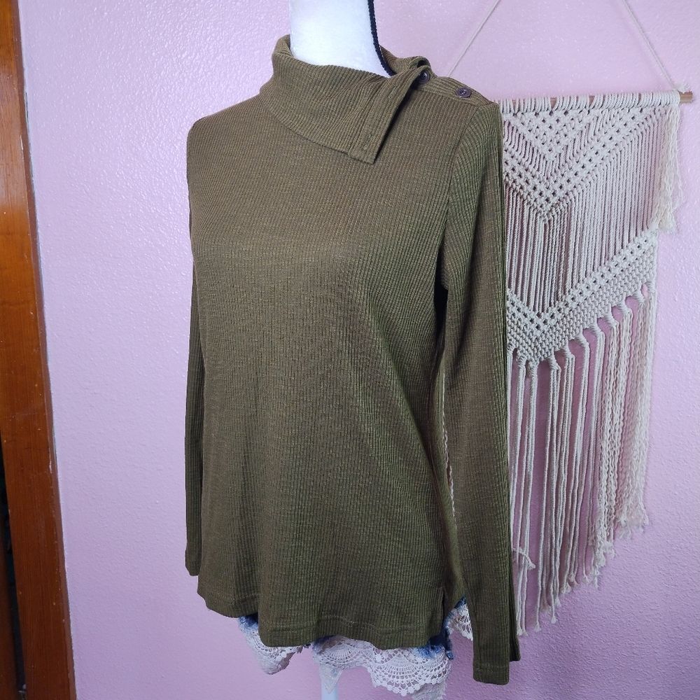 Jane & Delancey |‎ Turtleneck Ribbed Sweater Medium